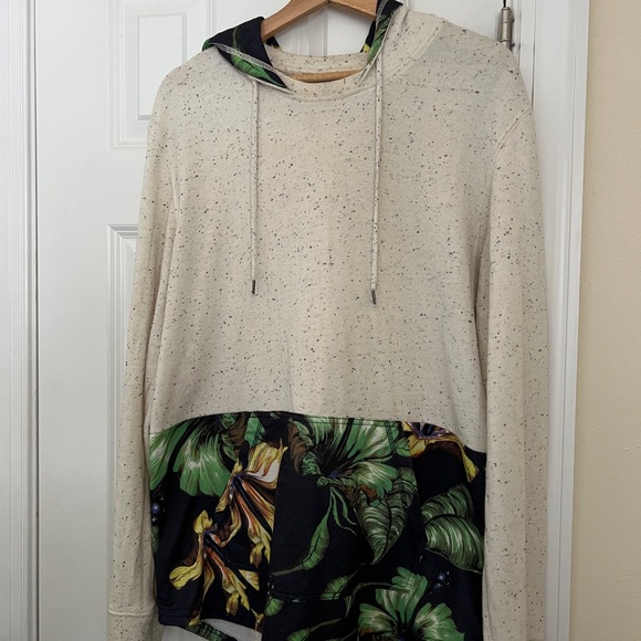 on the byas Other - on the byas Neutral Speckled Hoodie Y2K with Tropical Trim Size Large. #beach